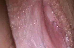 XXX મીઠી કૂતરી પછી દંભ 69 કરવા માટે કેવી રીતે રાઈડ પર ઉભા લોડો