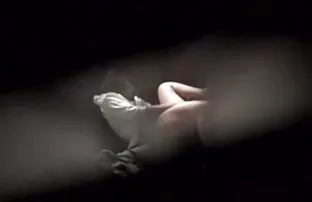 XXX કૂણું કૂતરી Masturbates ભોસ પર કેમેરા