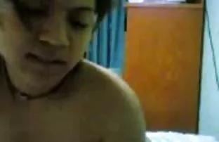 XXX રશિયન fucked સેક્સી સફેદ ઘૂંટણ