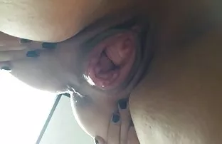 XXX Sortable છોકરી Masturbates ભીનું ભોસ ચુત