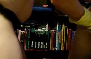 XXX Fucked શેરી પર તોફાની કૂતરી બધા છિદ્રો