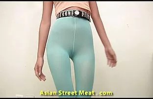 XXX રાંડ આશરે fucked બે ટ્રંક