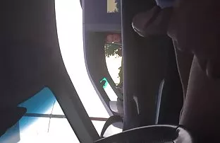 XXX ચોકલેટ પ્રેમી fucked pussy માં સ્વાદિષ્ટ કાળા વાળ વાળી છોકરી